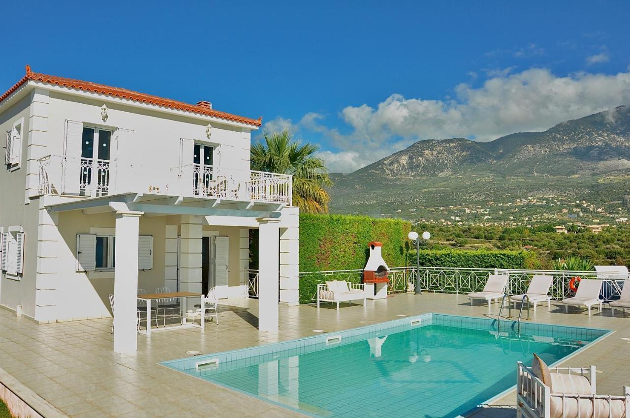 טרפזאקי Seafront Villa Kefaloniaprivatevillas מראה חיצוני תמונה